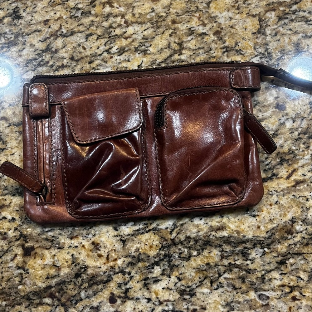 Fossil Brand Brown Leather Multi Pocket Clutch Wallet Zip Organizer